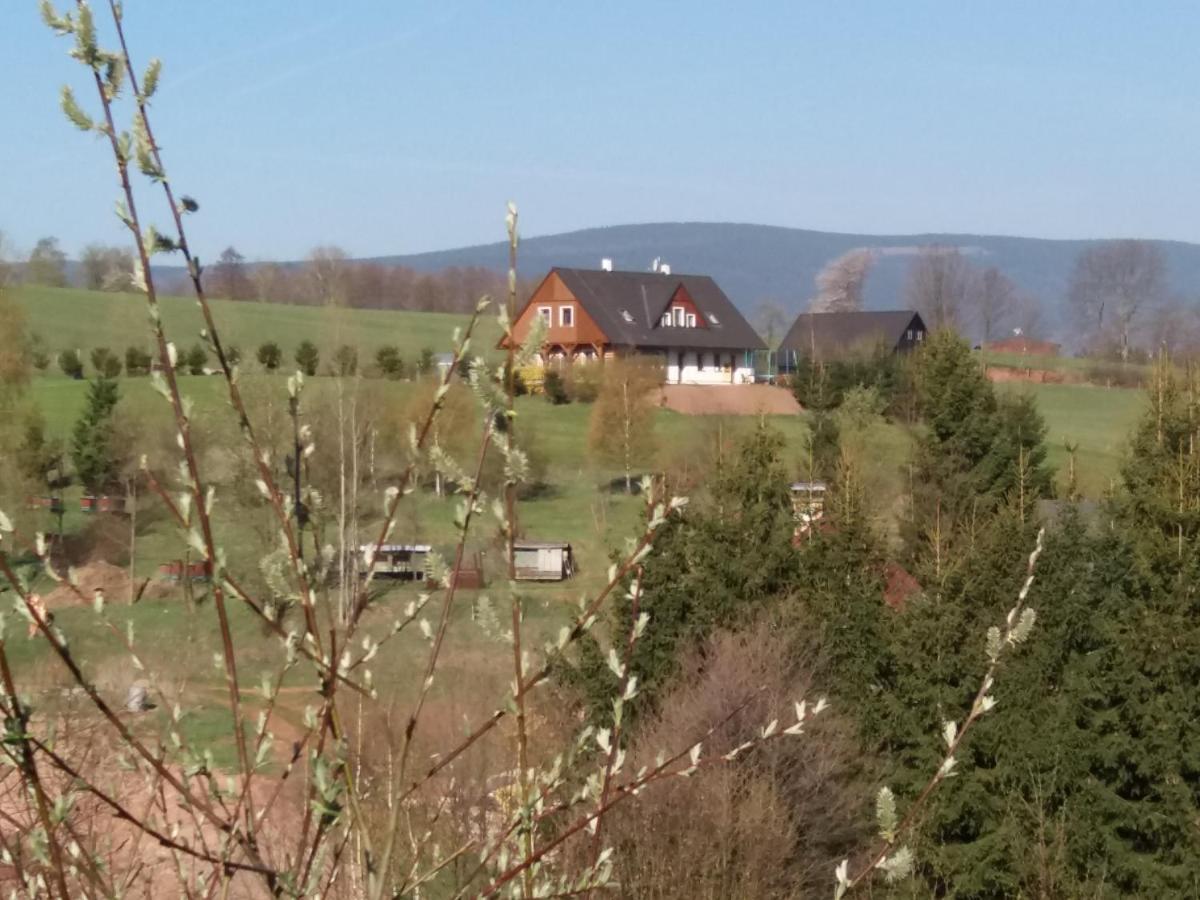 Apartmán Chaloupka na vršku Bernsdorf Exteriér fotografie